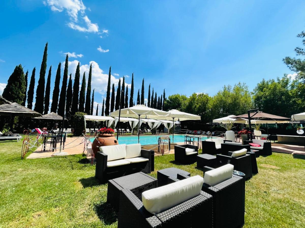 Mapepa Village Apartments Spello Extérieur photo